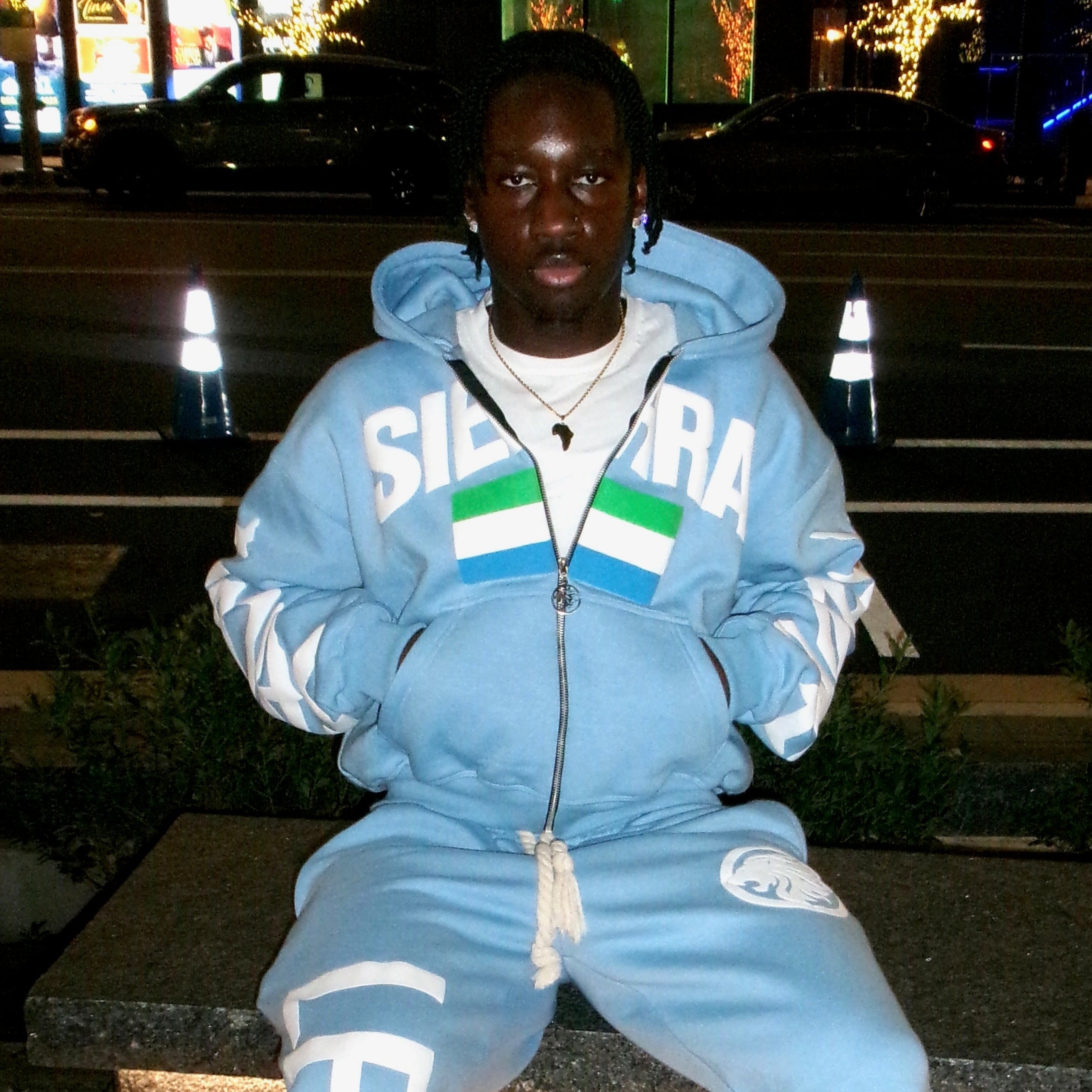 SALONEWEAR®  Heavyweight Zip Hoodie